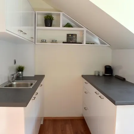 Lägenhet New Rooftop With Private Wellness, Sauna & Whirlpool Bath Prag
