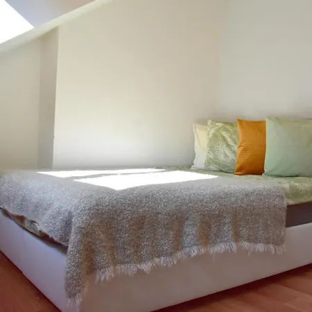 New Rooftop With Private Wellness, Sauna & Whirlpool Bath Apartmán