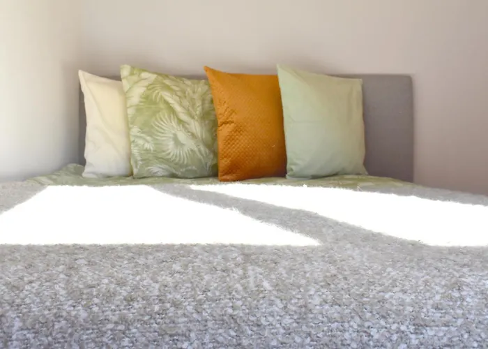 Apartment New Rooftop With Private Wellness, Sauna & Whirlpool Bath